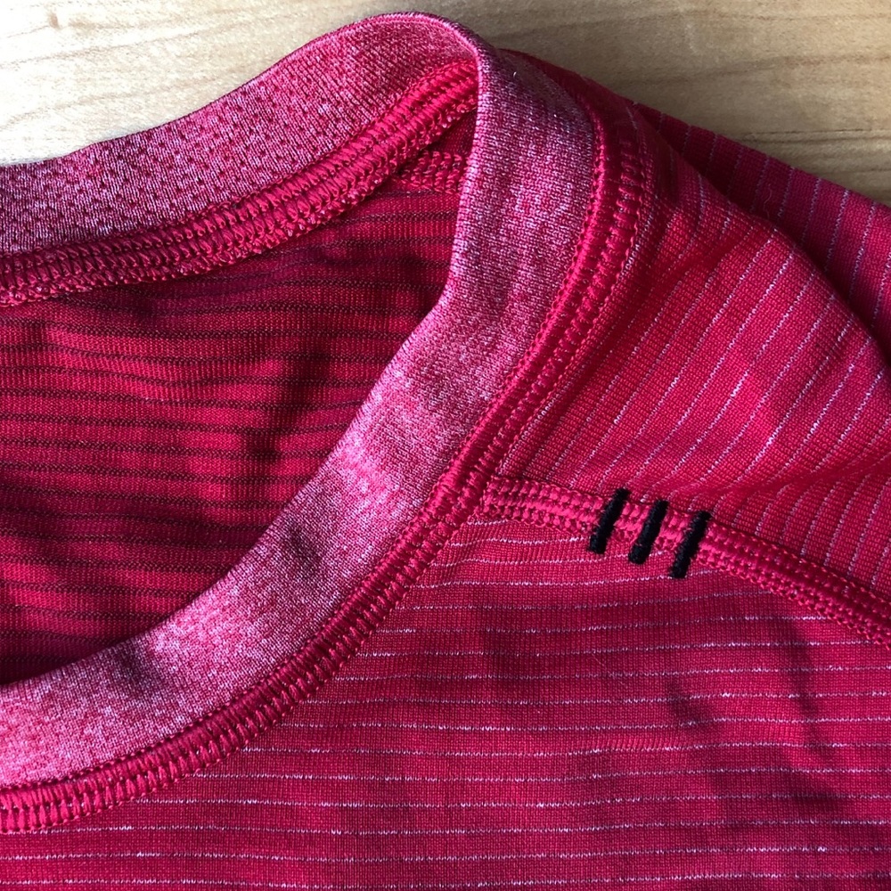 Men’s LULU swiftly tee